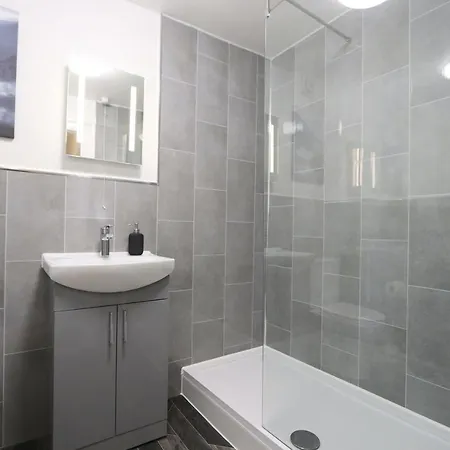 Hotwell Road Fantastic 2 Bedroom Flat דירה בריסטול