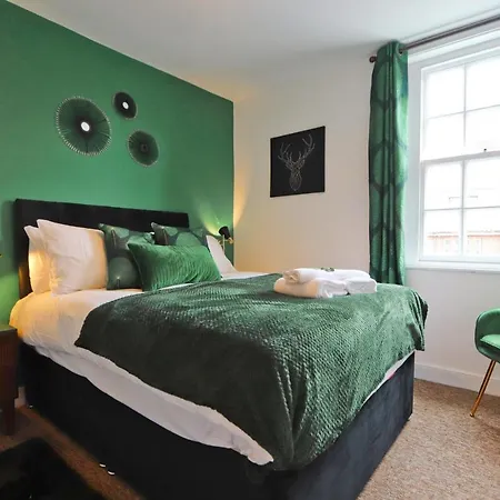 Hotwell Road Fantastic 2 Bedroom Flat Апартаменты Бристоль